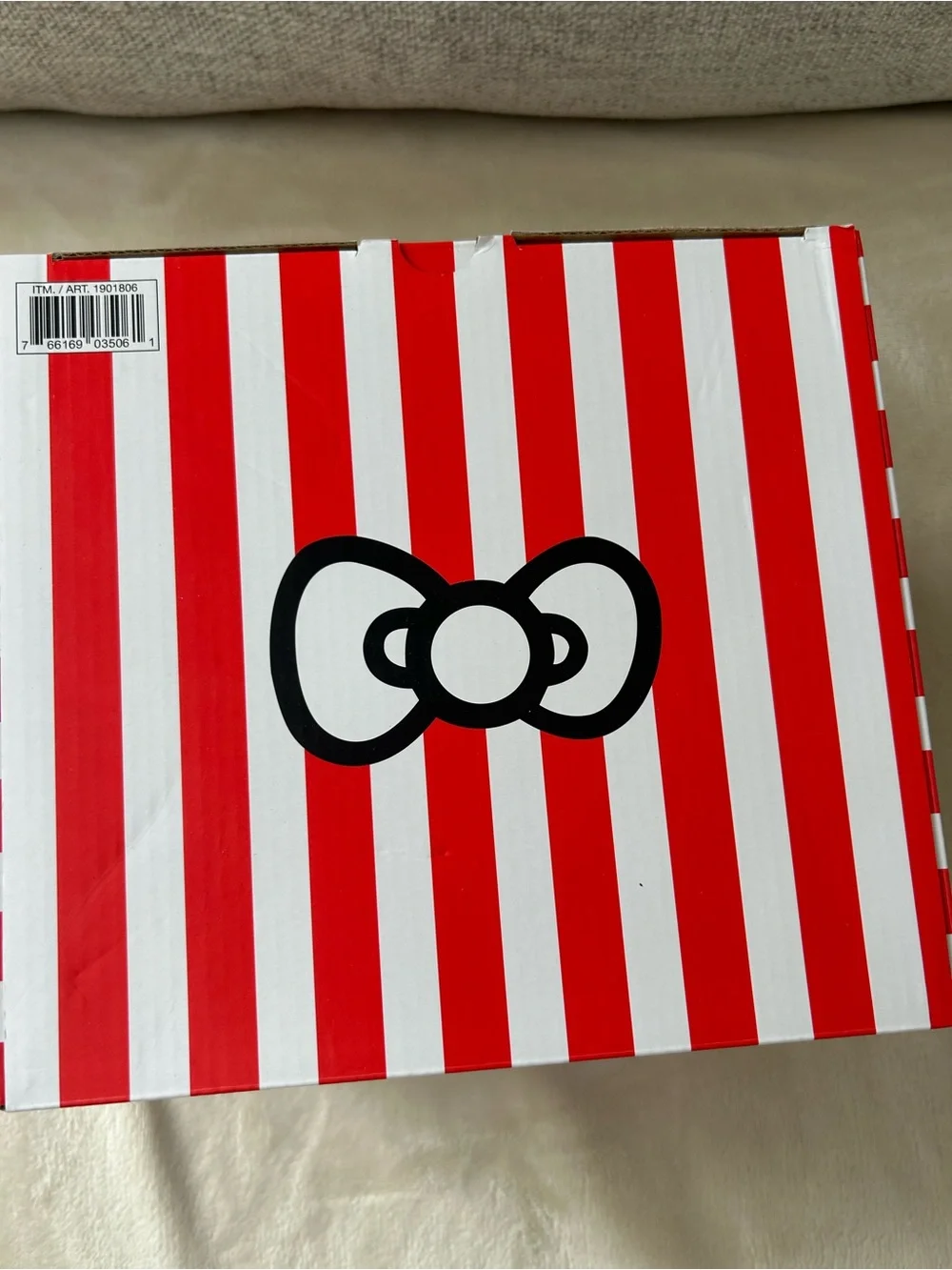 Hello Kitty set hello